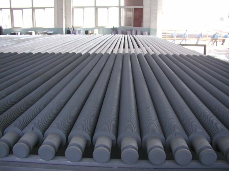 冻土区热棒就热棒整体结构而言可以分为一体型热棒